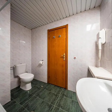 Готель Zdravets 4*